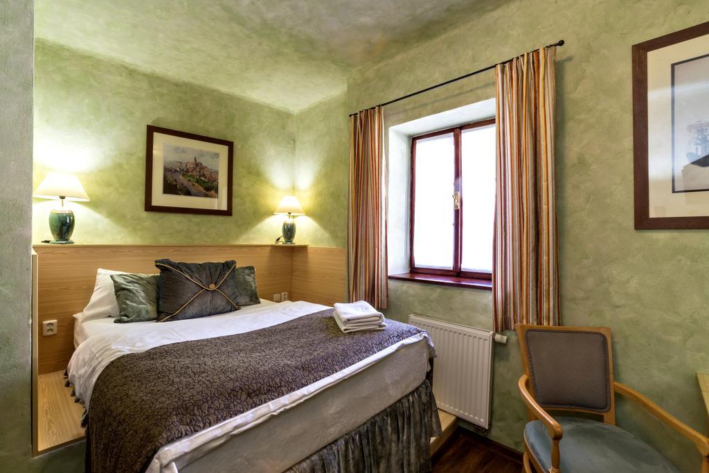 Pension U Hada Чески-Крумлов Экстерьер фото