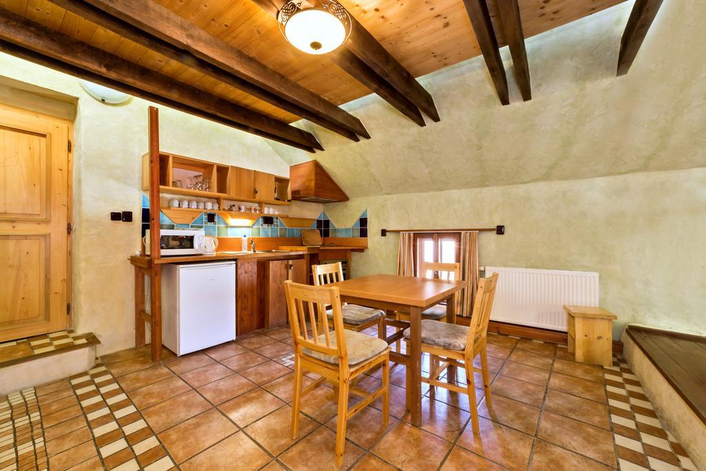 Pension U Hada Чески-Крумлов Экстерьер фото