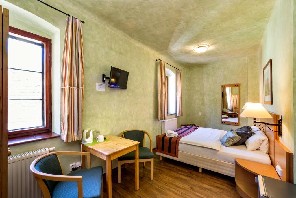 Pension U Hada Чески-Крумлов Экстерьер фото