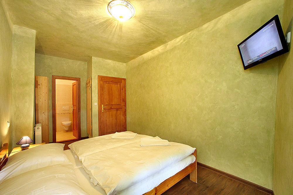 Pension U Hada Чески-Крумлов Экстерьер фото