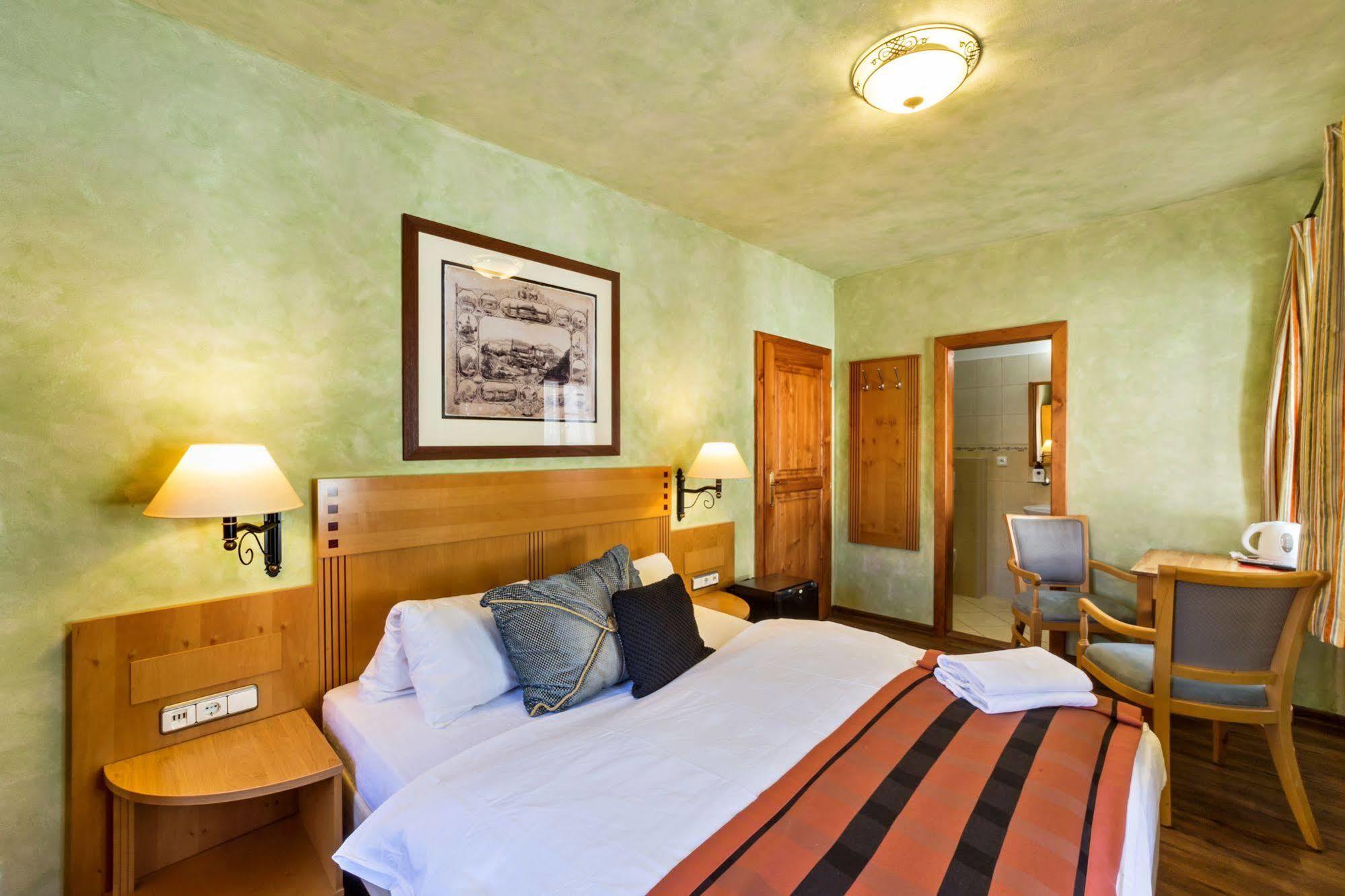 Pension U Hada Чески-Крумлов Экстерьер фото